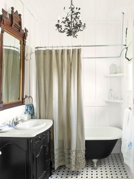 Beach cottage bathroom Pottery Barn Shower Curtain, Ruffled Shower Curtain, Beach Cottage Bathroom, Awesome Bathrooms, Bathroom Upstairs, Vintage Style Bathroom, Cottage Bath, Bathroom Makeovers, Hgtv Magazine