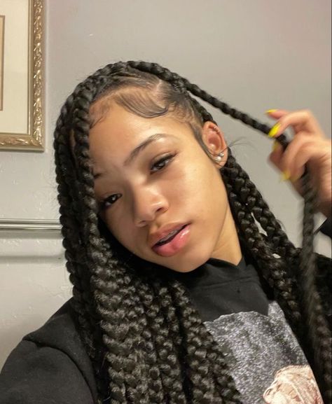 baddie off guard pics Long Braids, Her Hair, A Woman, Braids, Hairstyles, With Friends, Music, Hair, Blue