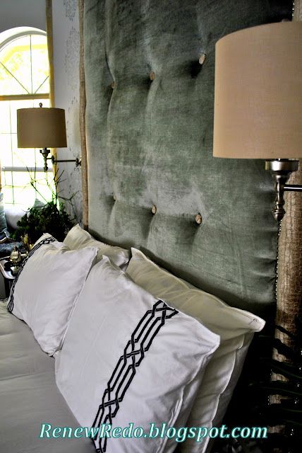 Headboard Redo, Tall Upholstered Headboard, Cozy Guest Room, Build A Headboard, Velvet Bedroom, How To Make Headboard, Beautiful Headboards, Tall Headboard, Velvet Headboard