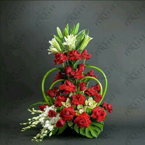 Ikbna fresh flowers arrangements ideas Flowers Arrangements Ideas, Orchids Flowers, Valentine Centerpieces, Altar Flowers, Church Flower Arrangements, Real Human Hair Extensions, Flower Arrangements Simple, Church Flowers, Cymbidium Orchids