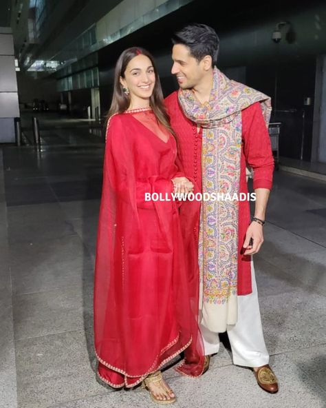 Sid And Kiara, Kiara Advani And Sidharth Malhotra, Wedding Trousseau, Red Outfits, Wedding Dress Bustle, Sidharth Malhotra, Simple Kurta Designs, New Bride, Bollywood Couples