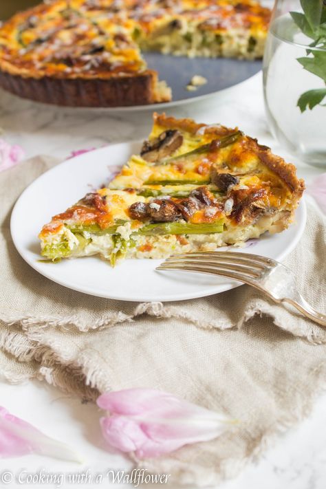 Roasted Asparagus Mushroom Quiche Asparagus Mushroom Quiche, Roasted Asparagus And Mushrooms, Asparagus Mushroom, Asparagus Quiche, Mushroom Quiche, Asparagus And Mushrooms, Quiche Recipes Easy, Savory Pies, Frittata Recipes