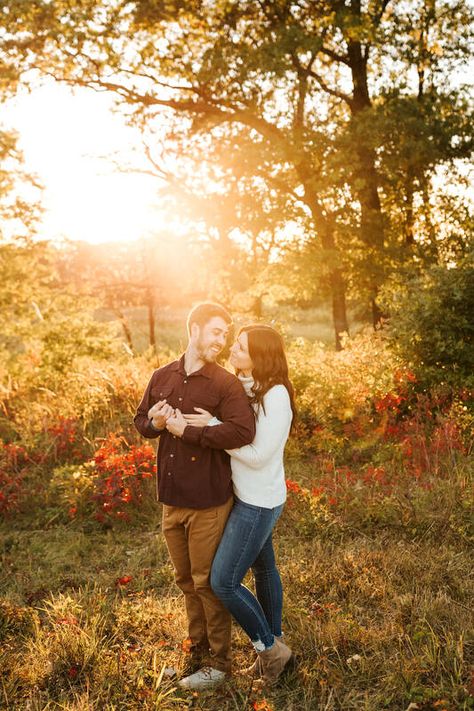 Autumn Family Photography, Golden Hour Photography, Golden Hour Photos, Engagement Photos Fall, Early Fall, Fall Engagement, Fall Family, Fall Pictures, Autumn Photography