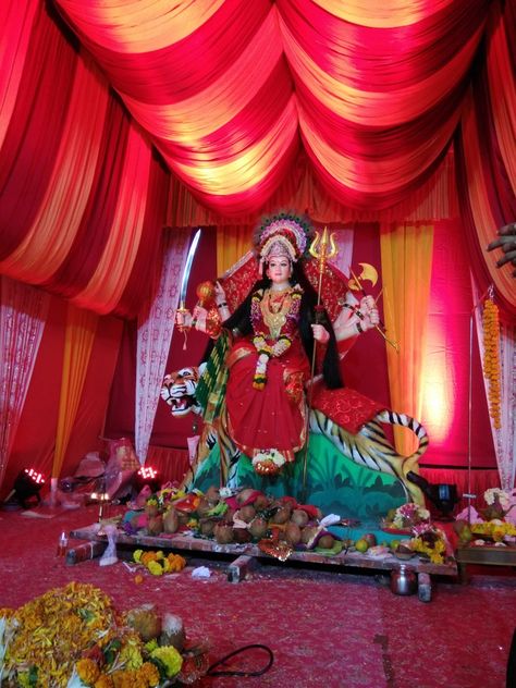 Navratri Pandal Decoration, Kirtan Decoration, Matarani Navratri, Durgamma Photos, Navratri Decoration, Pandal Decoration, Mandap Decoration, Temple Decoration, Saraswati Puja