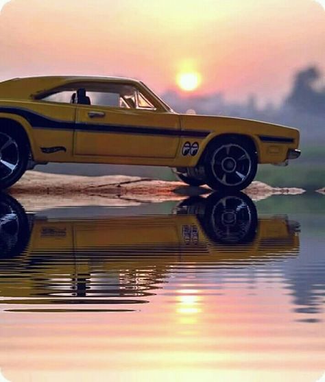 Diecast Photography Ideas, Hot Wheels Photography Photo Ideas, Toy Car Photography Ideas, Automotive Photography Ideas, Hot Wheels Photography, Hotwheels Photography, Campaign Photography, Miniature Photography, Toy Photography