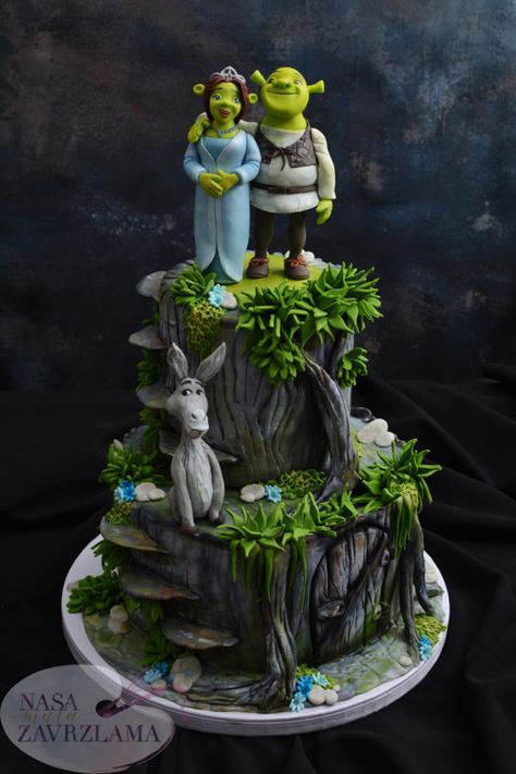 Shrek Cake by Nasa Mala Zavrzlama Shrek Wedding, Shrek And Fiona, Shrek Cake, Rodjendanske Torte, Disney Cake, Movie Cakes, Classic Characters, Kids Cakes, Character Cakes