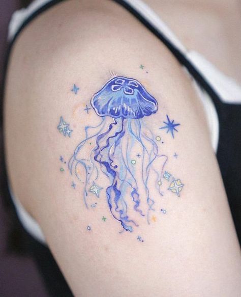 Discover the art of transformation with jellyfish tattoos in our article. Explore it and find 50+ stylish designs with meanings explained. 16 Tattoo, Funky Tattoos, Jellyfish Tattoo, Blue Jellyfish, Cute Little Tattoos, Cute Tiny Tattoos, Dream Tattoos, Dessin Adorable, Dope Tattoos