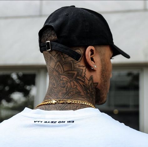 Hair Tattoo Men, Back Of Neck Tattoo Men, Full Neck Tattoos, Butterfly Neck Tattoo, Tree Tattoo Forearm, Scalp Tattoo, Best Neck Tattoos, Back Of Neck Tattoo, Maori Tattoo Designs