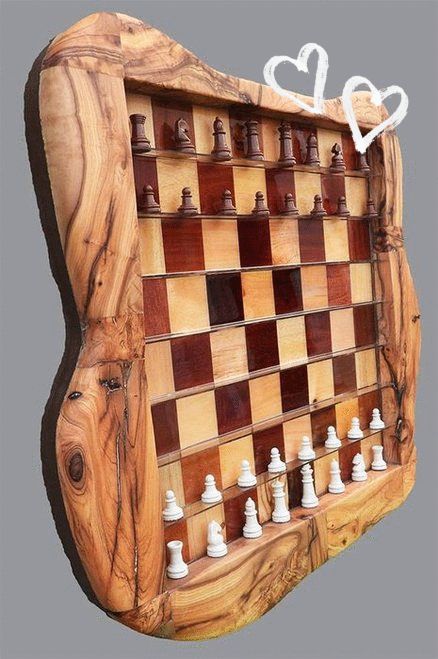 Wooden Chess Board, Chess Boards, Chess Sets, Woodworking Projects That Sell, Diy Holz, Popular Woodworking, Beginner Woodworking Projects, Wooden Chess, Wood Plans