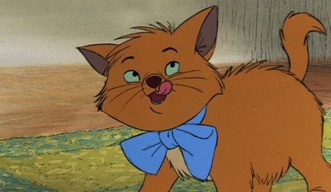 Toulouse from aristocats Toulouse Cat The Aristocats, Toulouse Aristocats, Paint Inspo, Disney Figures, The Aristocats, Oliver And Company, Disney Animals, Alley Cat, Old Disney