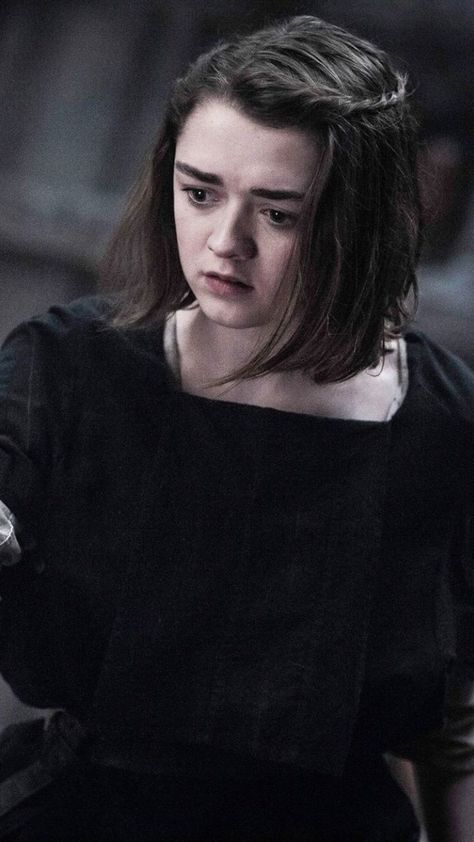 Stark Hairstyle, Arya Stark Wallpaper, Arya Stark Aesthetic, Game Of Thrones Instagram, Game Of Thrones Arya, Ramsay Bolton, Game Of Thrones 3, Great Movies To Watch, Gra O Tron