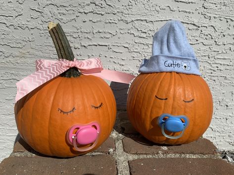 Gender Reveal Party Halloween, Pumpkin Themed Gender Reveal Party Ideas, Pumpkin Gender Reveal Ideas For Party, Fall Gender Reveal Ideas For Party Food, Halloween Gender Reveal Food Ideas, Halloween Gender Reveal Ideas October, Autumn Gender Reveal Ideas, Pumpkin Patch Gender Reveal, Gender Reveal Ideas Thanksgiving