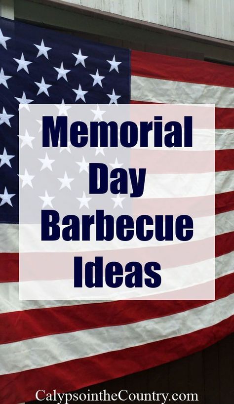 Festive Memorial Day Barbecue Ideas - Saturday Spotlight Red White And Blue Decorations, Barbecue Ideas, Blue Decorations, Patio Entertaining, Blue Picnic, Summer Table Settings, Summer Porch Decor, Spring Porch Decor, Spring Tablescapes