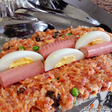 Embutido Recipe Philippines, Pork Embutido Recipe, Filipino Meatloaf, Embutido Recipe, Cheddar Cheese Recipes, Vienna Sausage, Filipino Dishes, Food Business, Pinoy Food