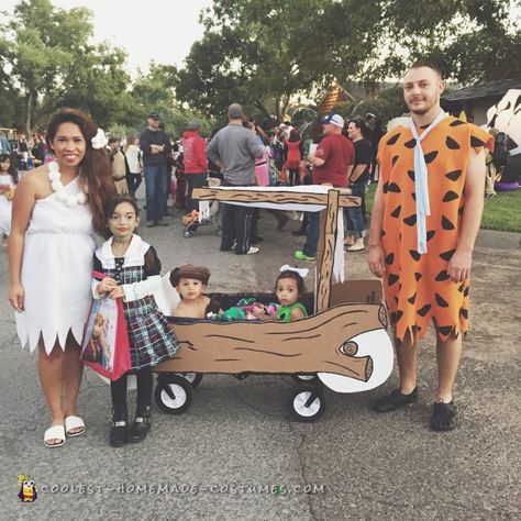 Flintstones Family Costumes With Dog, Flintstones Costume, Twins Boy And Girl, Family Costumes Diy, Pebbles Costume, Twins Boy, Hallowen Costume, Homemade Costumes, Toddler Halloween Costumes