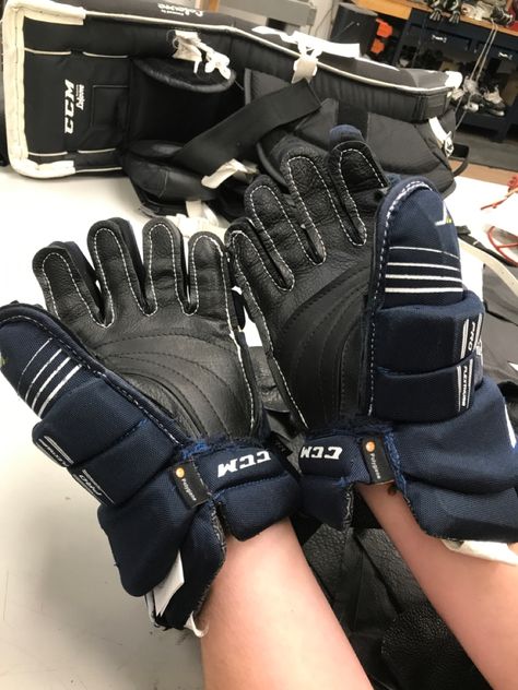 New palms in hockey gloves Hockey Gloves, Sports Equipment, Leather Glove, Hockey, Gloves, Repair, Things To Sell, Sports, Leather