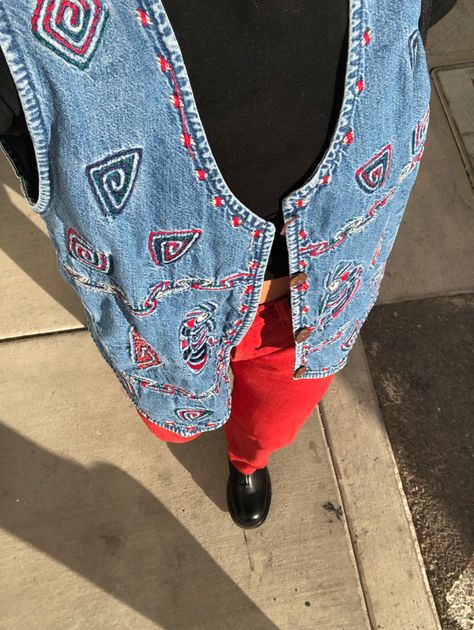 Red Vest Aesthetic, Red Sweater Vest Outfit Aesthetic, Red Vintage Summer Vest, Red Fitted Vintage Jeans, Red Vest Outfit, Red Levis Jeans, Vest Top Outfits, Red V-neck Knit Sweater Vest, Red Vest