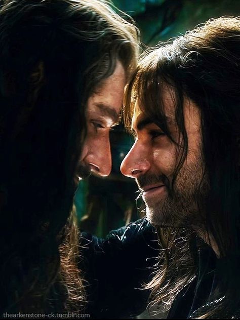 Thorin And Kili, Kili Oakenshield, Kili Durin, Kili Hobbit, Hobbit Art, Fili And Kili, Desolation Of Smaug, Lotr Art, Thorin Oakenshield