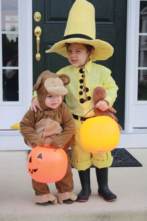 Curious George Sibling Costume, Curious George Family Costume, Curious George Costume, Man With The Yellow Hat, Family Themed Halloween Costumes, Toddler Boy Costumes, Toddler Boy Halloween Costumes, Sibling Costume, Themed Halloween Costumes