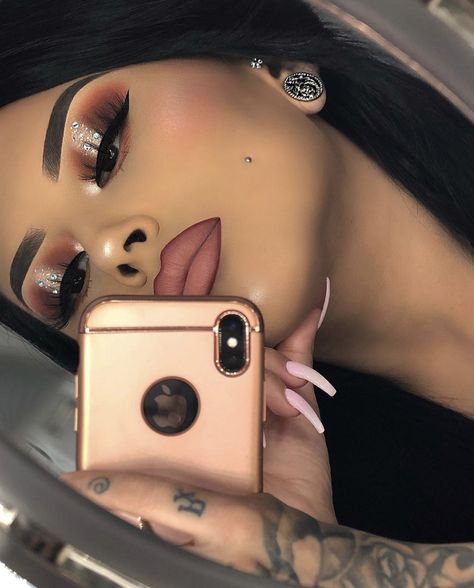 Piercing Eyebrow, Make Up Designs, Sunset Makeup, Party Make-up, Orange Eyeshadow, Yellow Makeup, Yellow Eyeshadow, Orange Makeup, Cute Eye Makeup