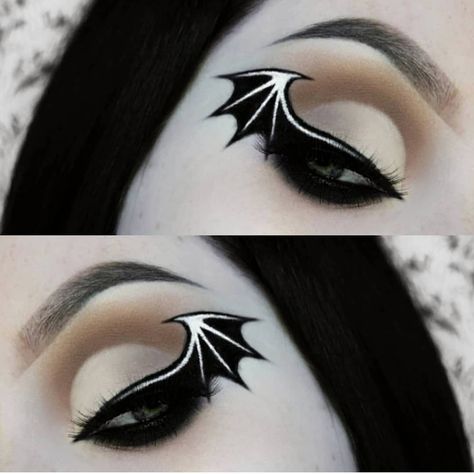 Bat Liner, Bat Makeup, Holloween Makeup, Dipbrow Pomade, Halloween Eye Makeup, Graphic Makeup, Amazing Halloween Makeup, Halloween Makeup Inspiration, Halloween Tattoo