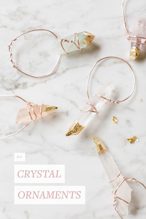 Crystal Ornaments Diy, Crystal Diy, Colorful Crystals, Crystal Christmas Tree, Ornament Diy, Crystal Christmas, Wrapped Crystal, Ornament Ideas, Crystal Ornament