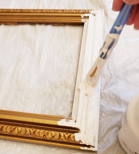 French Country Frames, Painting Mirror Frames, Antique Mirror Frame, Cuadros Diy, Painting Mirror, Painted Picture Frames, Gold Framed Mirror, Ornate Picture Frames, Antique Picture Frames