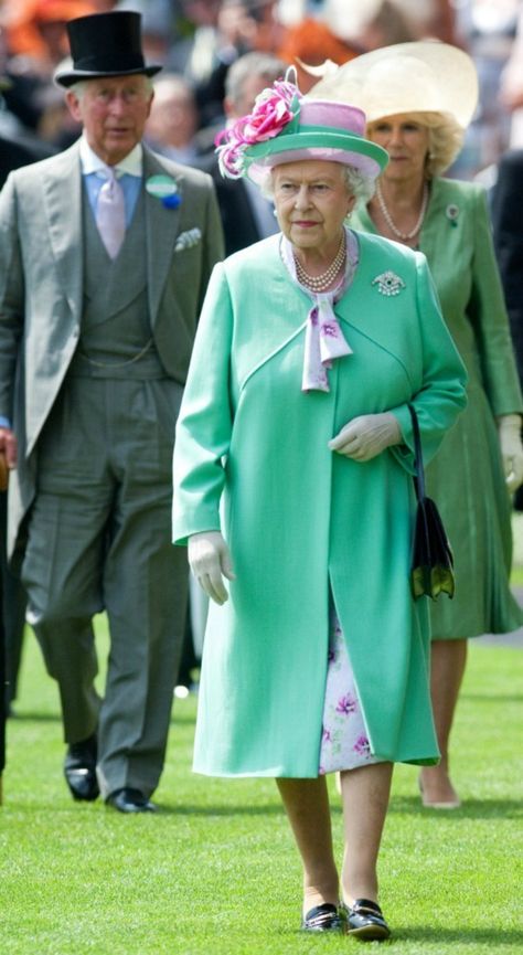 MYROYALS  FASHİON: Royal Ascot - Day 2 Elizabeth 2, Royal Family England, European Royalty, Lady Diana Spencer, Her Majesty The Queen, British Monarchy, Diana Spencer, Duchess Of Cornwall, Royal Ascot