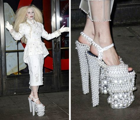 Lady Gaga High Heels, Lady Gaga Heels, Lady Gaga Shoes, Gaga Fashion, Lady Gaga Outfits, Heel Platforms, Lady Gaga Fashion, Lady Gaga Pictures, Shoe Inspo