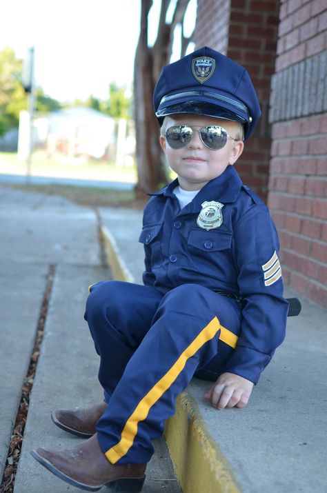 Gunner Halloween Police Officer Oct 2016 4yrs old Police Department Photoshoot, Law Enforcement Photoshoot, Law Enforcement Family Photos, Police Photoshoot, Pulled Over By Cop Night Picture, Police Officer Halloween, Law Enforcement Family, Family Photo Shoot, Police Officer