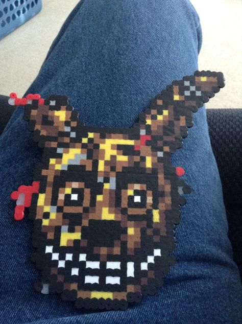 For the five nights at Freddy's fans I made a perler spring trap. Enjoy! Spring Trap Perler Beads, Fnaf Perler Beads Pattern, Fnaf Perler Beads, Fnaf Crafts, Spring Trap, Easy Perler Beads Ideas, Hama Beads Design, Perler Bead Templates, Diy Perler Bead Crafts