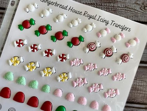 Christmas Royal Icing Transfers, Christmas Icing, Crunchy Toppings, Royal Icing Templates, Icing Transfers, Xmas Desserts, Christmas Cruise, Christmas Cruises, Royal Icing Transfers