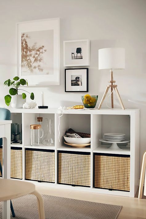 11 großartige IKEA KALLAX Hacks, die du sehen musst 1 Etagere Kallax Ikea, Ikea Kallax Shelf Unit, Ikea Kallax Shelving, Kallax Shelf Unit, Ikea Kallax Shelf, Ikea Regal, Kallax Shelving Unit, Ikea Kallax Regal, Ikea Kallax Hack