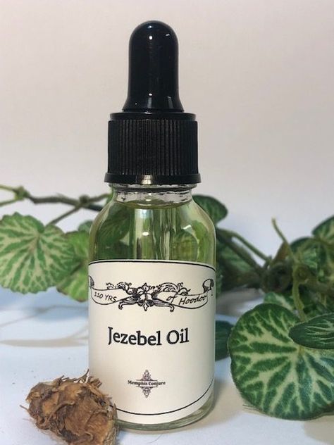 Oshun Oil | Memphis Conjure Supply Psalm Hoodoo, Love Attraction Spell, Attraction Oil Recipe Hoodoo, Anointing Oil Witchcraft, Attraction Spells, Oshun Goddess, Hoodoo Oils, Spell Love, Love Attraction