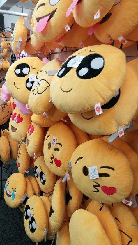 Would love these cute emoji pillows for my bedroom Emoji Plush, Emoji Cushions, Emoji Pillows, Cute Emoji, Kids Area, My Bedroom, I Got This, Easter Eggs, Minecraft