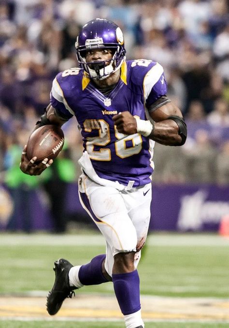 Adrian Peterson Adrian Peterson, Purple Pride, Sporting Legends, Minnesota Vikings Football, Vikings Fan, Vikings Football, Best Football Team, Sport Icon, Sport Player