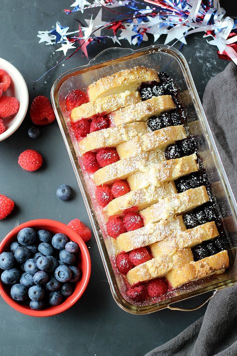 Berries Cream Cheese French Toast Cream Cheese French Toast, Cheese French Toast, French Toast Sandwich, Snacks Diy, Stuffed French Toast Cream Cheese, Ultimate Breakfast, Fourth Of July Food, French Toast Bake, What's For Breakfast