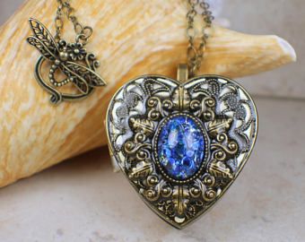 Etsy :: Your place to buy and sell all things handmade Music Box Necklace, Music Box Locket, Large Locket, Saint Helens, Cheap Diamond Rings, Unique Handcrafted Jewelry, Box Necklace, Musical Jewelry, Music Box Jewelry