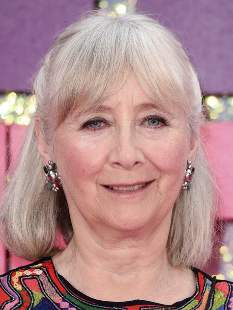 HAPPY 76th BIRTHDAY to GEMMA JONES!!    12 / 4 / 2018   English character actress on both stage and screen. Her film appearances include Sense and Sensibility (1995), Bridget Jones's Diary (2001) and Woody Allen's You Will Meet a Tall Dark Stranger (2010). For her role in the BBC TV film Marvellous (2014), she won the 2015 BAFTA TV Award for Best Supporting Actress. Sense And Sensibility 1995, Bridget Jones's Diary, Gemma Jones, Happy 76th Birthday, 76th Birthday, Bridget Jones Diary, English Characters, Her Film, Sense And Sensibility