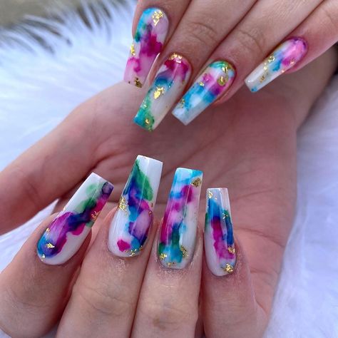 Winter Wedding Nails, Metallic Nails Design, Fun Summer Nails, Water Color Nails, Tie Dye Nails, Gold Flake, Edgy Nails, Cute Summer Nails, Metallic Nails