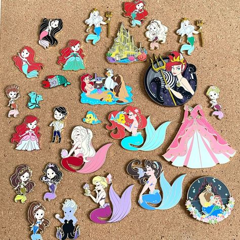 Future Backpack, Disney Pin Display, Pin Board Ideas, Disney Pins Sets, Ariel Cosplay, Cosplay Idea, Ariel Disney, Pin Display, Movie Pins