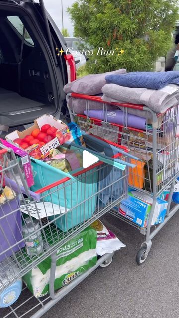 Rochelle N. Stewart on Instagram: "It’s costco time again!!! 🛒🥹💸

#Costco #CostcoHaul #Restock #Refill #organizedhome #cleanhome #clean #organized #cleaningmotivation
#cleaningtips #asmr #momsofinstagram #blackmomsofinstagram #sahm #refill #groceryhaul #scrubdaddy" Boat Food Ideas, Sunday Reset, Grocery Haul, Boat Food, Cleaning Motivation, Baby Shower Food, Camping Meals, Household Items