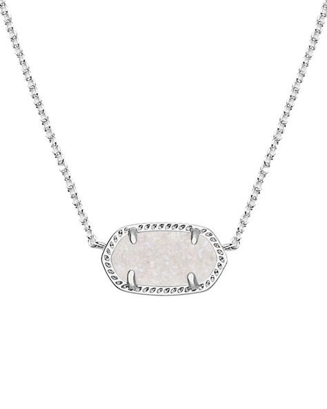 Silver Necklace Designs, School Clothing, Kendra Scott Elisa, Silver Necklace Simple, Kendra Scott Necklace, Wear Necklaces, Birthday Wishlist, Kendra Scott Jewelry, Oval Pendant