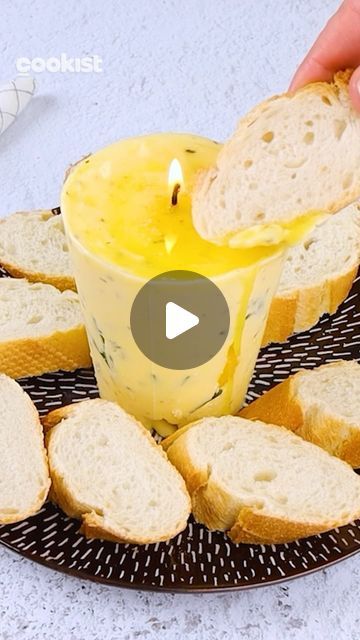 Butter Candle, Kitchen Foil, Cookist Wow, Lemon Candle, Candle Wick, Garlic Olive Oil, Lemon Slices, Lemon Slice, Recipe Ingredients