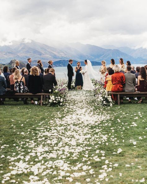 Happy Anniversary ✨✨✨ @nicolewarne + @lukeshadbolt #myviolet#lovebolt#vogue#weddings#maisonvalentino#newzealand Vogue Weddings, Nicole Warne, Wanaka New Zealand, Vogue Wedding, Day Weddings, One Fine Day, Wedding Ceremony Decorations, Wedding Florals, Happy Anniversary