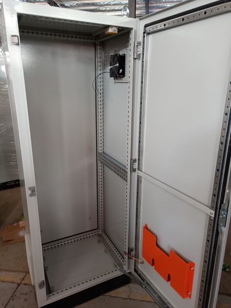 Hose Box, Enclosure Design, Electrical Cabinet, Network Cabinet, Server Cabinet, Distribution Board, Industrial Electrical, Diy Cnc, Electrical Panel