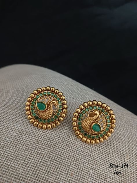 Ruby Jumka, Topas Gold, Delicate Gold Bracelet, Unique Wedding Jewelry, Unique Gold Jewelry Designs, Gold Earrings Indian, Antique Gold Earrings, Mom Earrings, Indian Jewelry Earrings