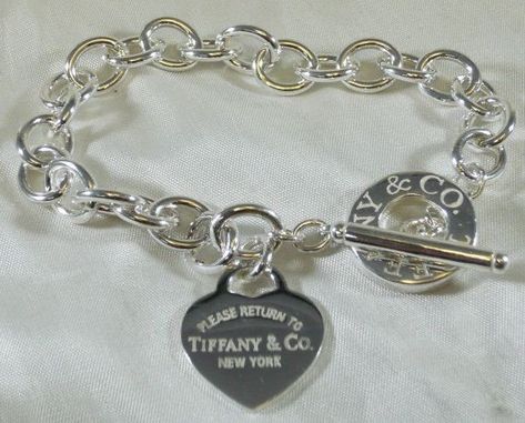 Spoiled Gf, Silver Runway, Aka Lizzy Grant, Tiffany And Co Bracelet, Lizzy Grant, Tiffany Bracelets, Aesthetic Lifestyle, Accessories Bag, Tiffany Jewelry