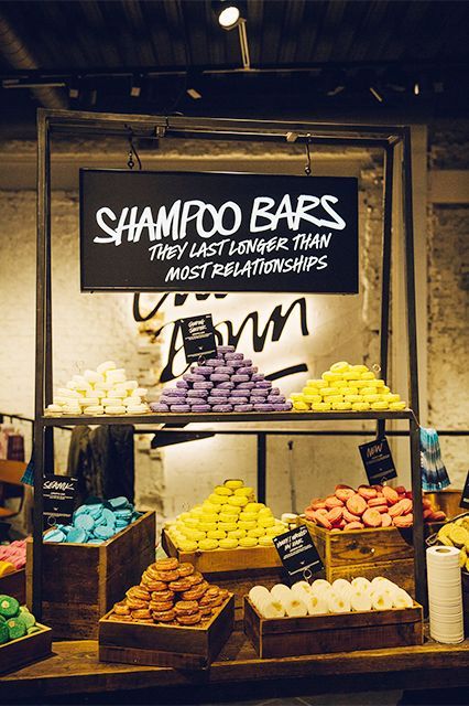 Lush Store, Summer Fling, Solid Shampoo Bar, Homemade Cosmetics, Lush Bath, Lush Products, 타이포그래피 포스터 디자인, Lush Cosmetics, Shampoo Bars