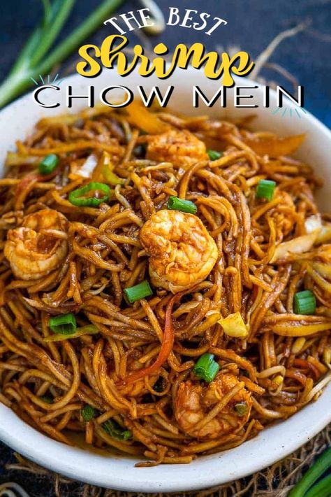 Cantonese Chow Mein Recipe, Shrimp Noodles Recipes, Shrimp Chow Mein, Chinese Noodle Recipes, Shrimp Noodles, Chow Mein Recipe, Asian Noodle Recipes, Noodle Recipes Easy, Chicken Chow Mein